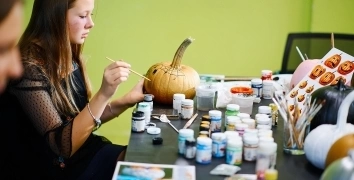 HALLOWEEN SKYWIND | Event Studio BON