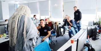 HALLOWEEN SKYWIND | Event Studio BON