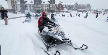 GO DUCKY NEW YEAR MICE | Event Studio BON