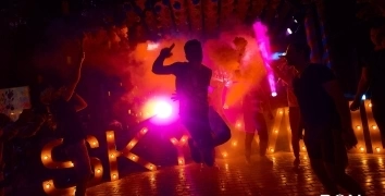 LOVE. PEACE. SKYWIND | Event Studio BON