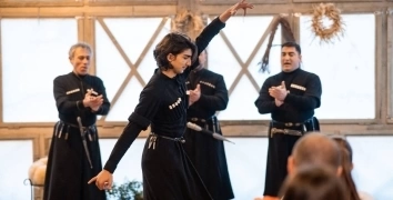 FIRST MICE FOR MELON | Event Studio BON