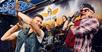 BANDA BAT | Event Studio BON